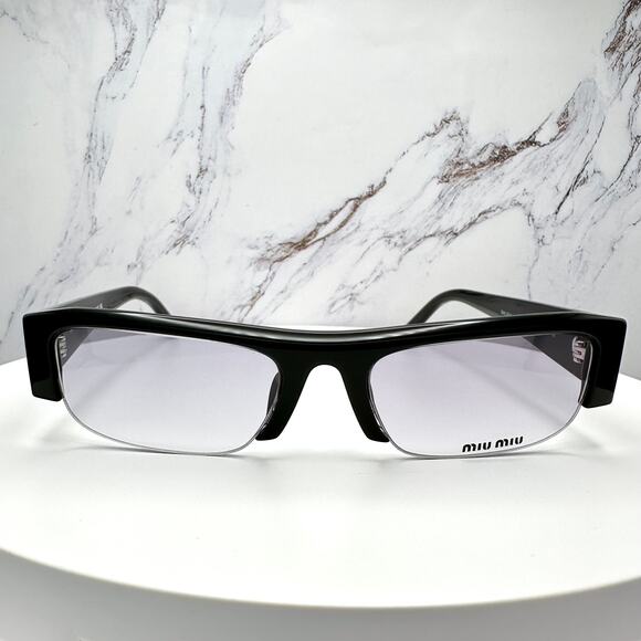 New MIU MIU Vedette Sunglasses Seen on Kylie Jenner MU B07S 16K04O Black Italy